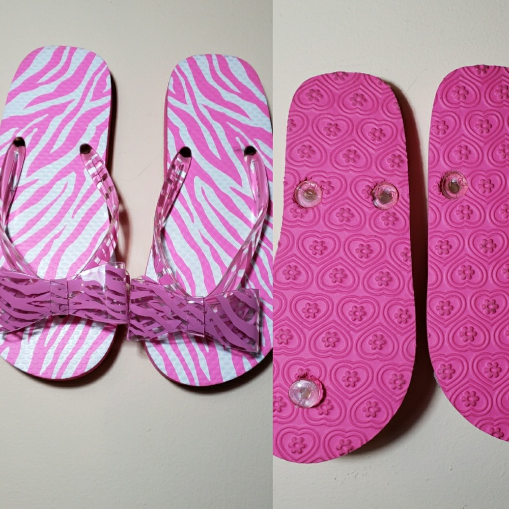 5 pairs of girls size 11 shoes - Picture 3 of 6